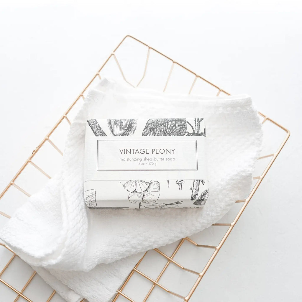 Vintage Peony Botanical Gift Set